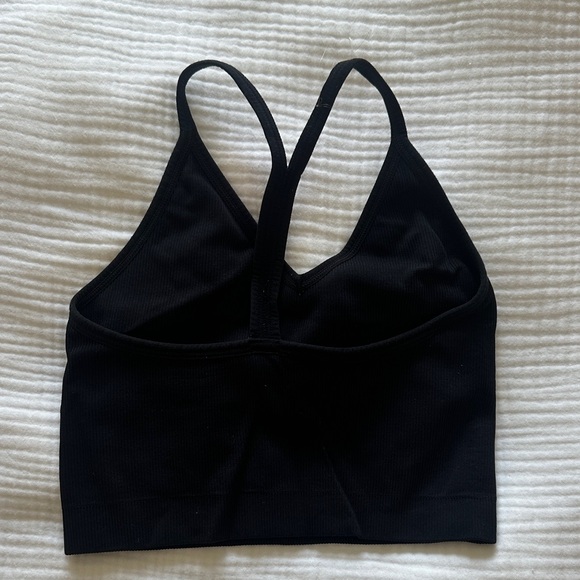 SET Active Black Sports Bra - Picture 2 of 2